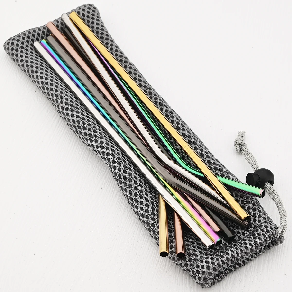 ชุดหลอดดูดน้ำสแตนเลส 304 จำนวน 3 ชิ้น พร้อมกระเป๋า หลอดดูดน้ำแบบใช้ซ้ำได้ สำหรับเครื่องดื่ม เช่น มิลค์เชค ค็อกเทล กาแฟ น้ำผลไม้ อุปกรณ์เสริมสำหรับบาร์