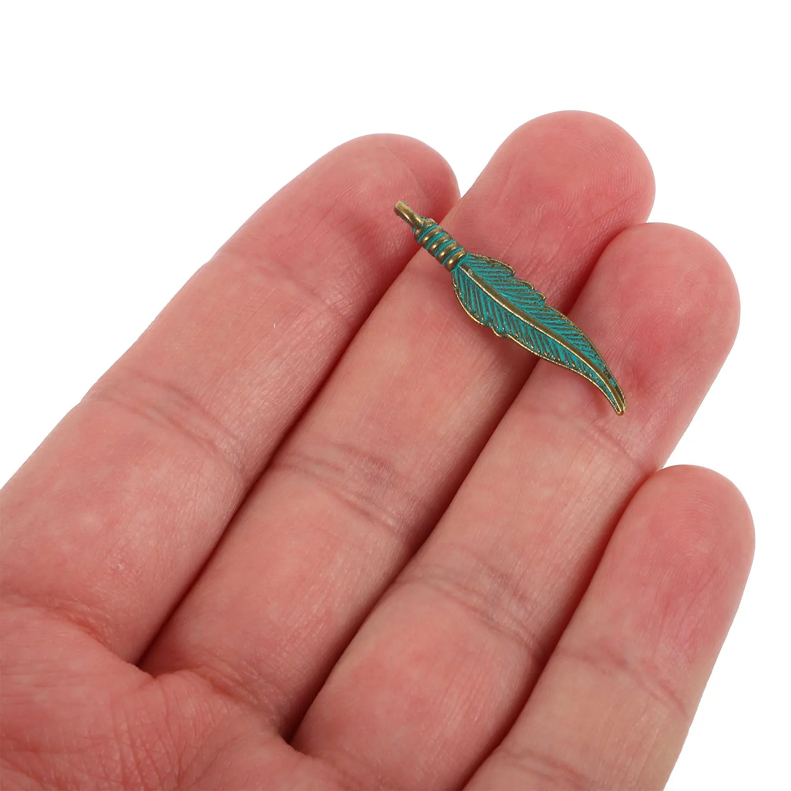 

120Pcs Retro Alloy Plume Leaf Charms Jewelry Making Kit DIY Pendants for Earrings Necklaces Bracelets Keychains Handmade