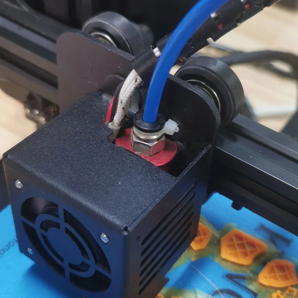 

Металлические фитинги, часть Hotend Bowden 1,75 мм, быстроразъемное соединение, пневматические разъемы PC4-01, детали удаленного 3D-принтера для V6 V5, J-образная головка