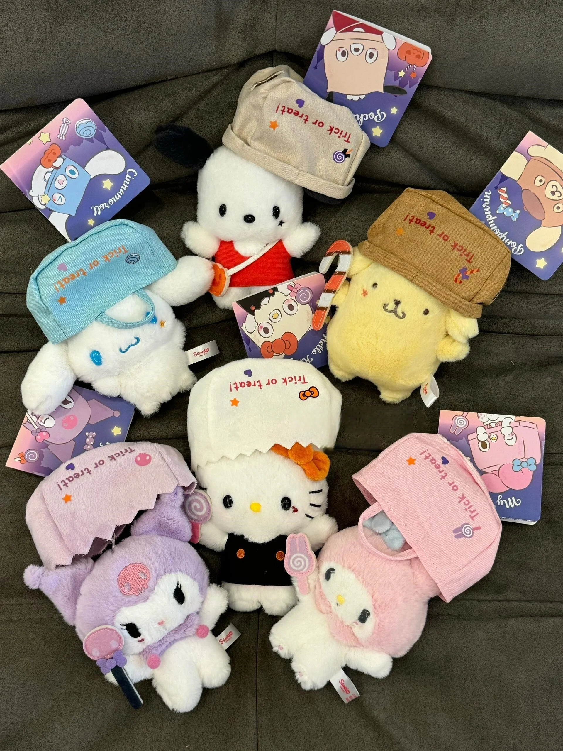 

Sanrios Halloween Series Cute Ghost Head Mask Plush Toy Keychain Kawaii Kitty Kuromi Melody Stuffed Bag Pendant Festival Gifts