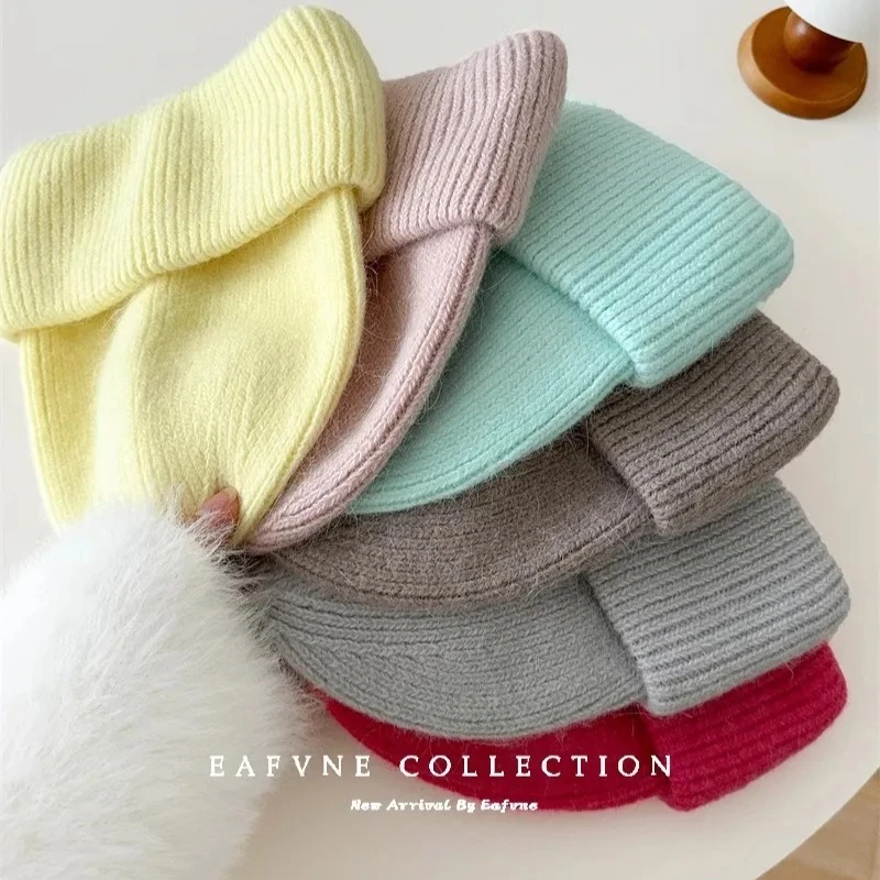 1 قطعة قبعة الشتاء الدافئة للرجال النساء ، قبعة صغيرة سوداء قبعة لينة الشتاء الرياضة في الهواء الطلق يندبروف بيني الكفة قبعة الجمجمة قبعات متماسكة