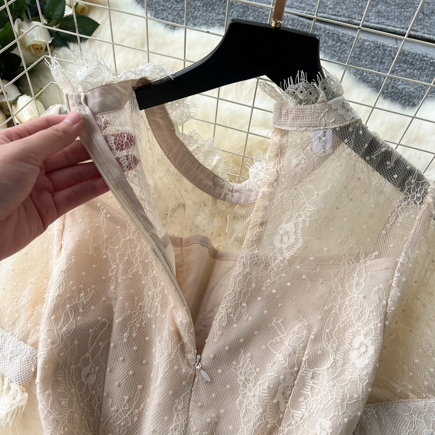 Chic vintage mesh sequin lace PATCHWORK Embroidery Dress Fashion korean fashion Slim summer puff dresses