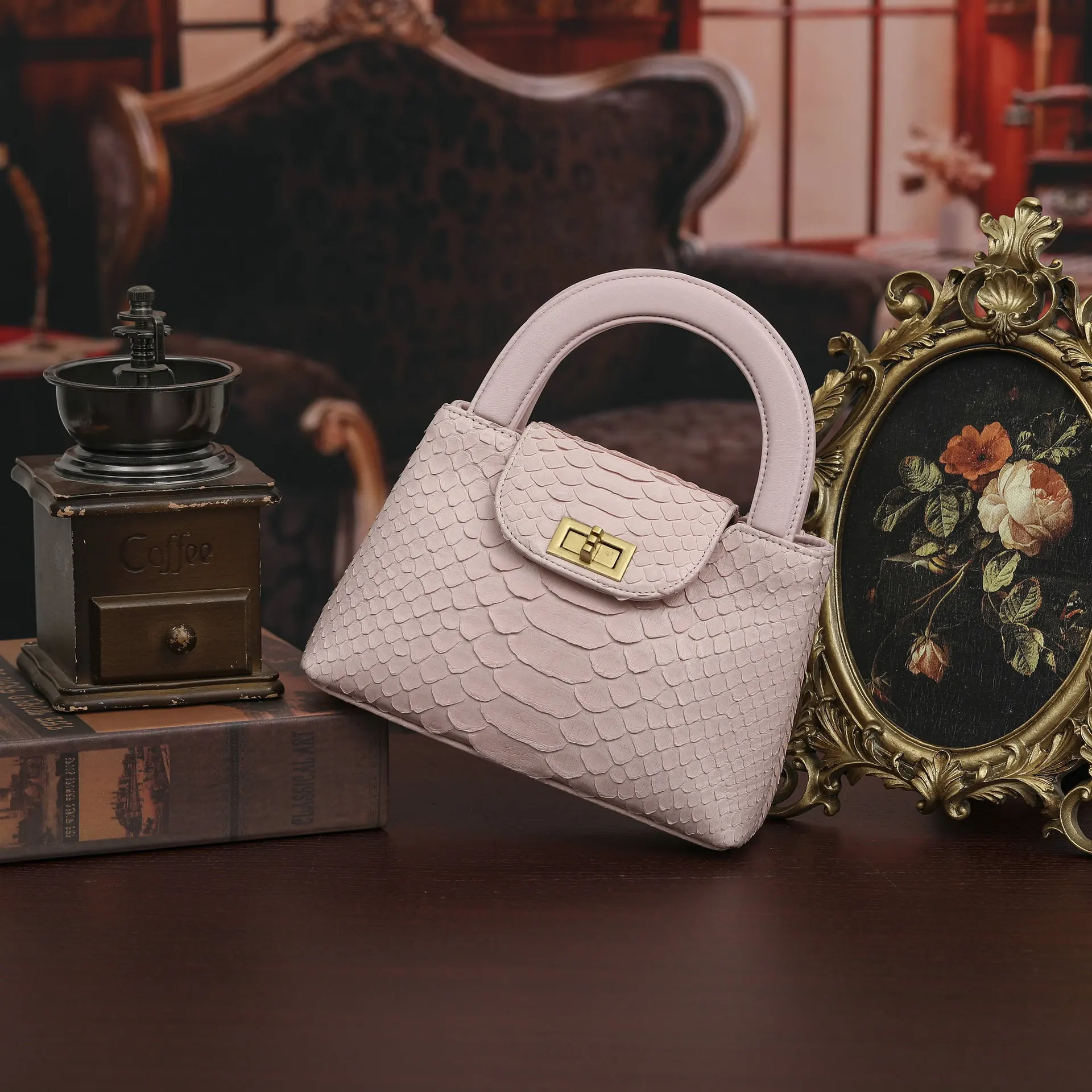 

New Leather Suede Leather Versatile Small Fragrance Style Fashionable High-end Chain Shoulder Bag Female Womens Top-handles Bag
