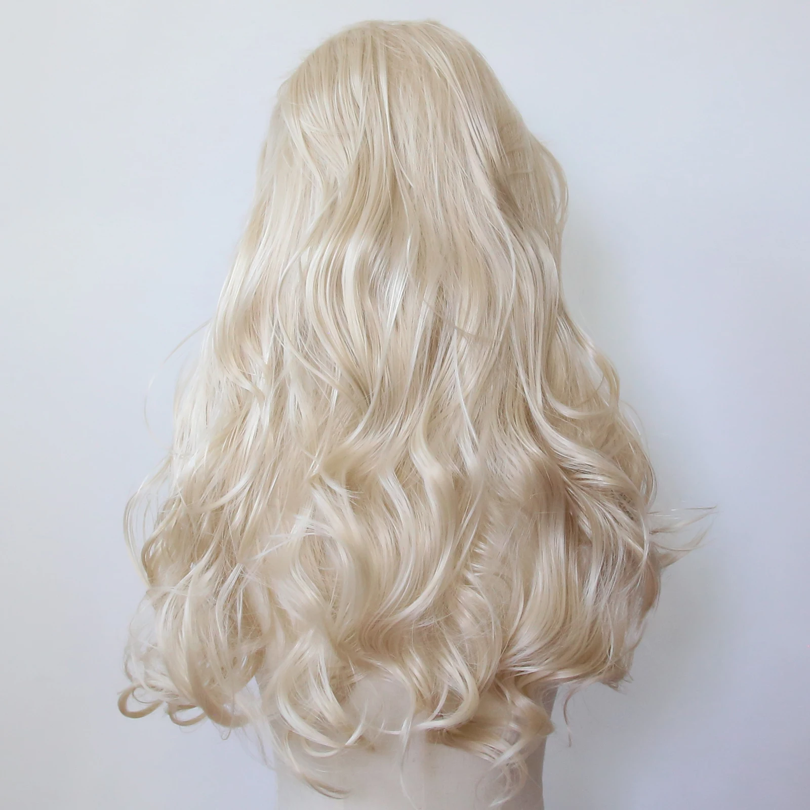 Ombre Light Blonde Wig Synthetic Lace Front Wig Long Body Wave Lace Front Synthetic Wig Pre Plucked Heat Resistant Fiber Hair