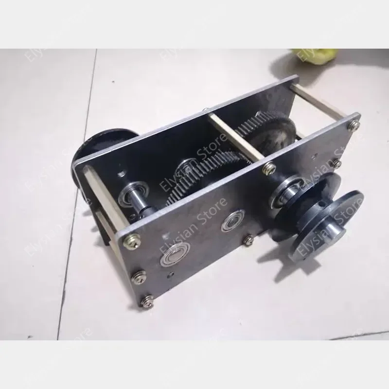 New Cranked generator wind up gearbox diy hydraulic drive pulley speed increase ratio transmission gearbox be customized 1 :: 22