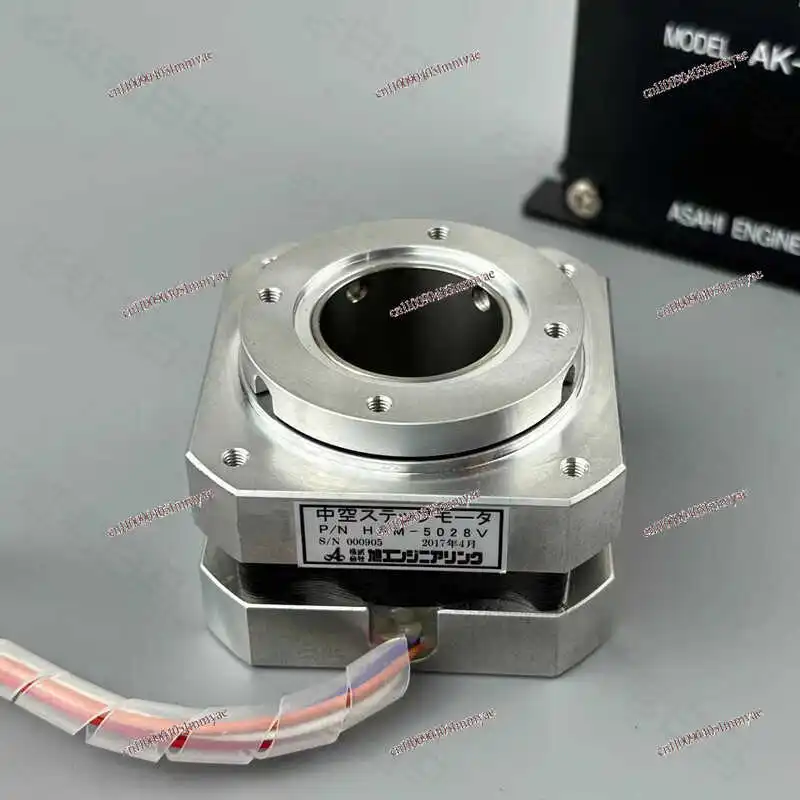 

Precision Hollow Turntable, Hollow Stepper Motor HSM-5028V Hollow Diameter 22