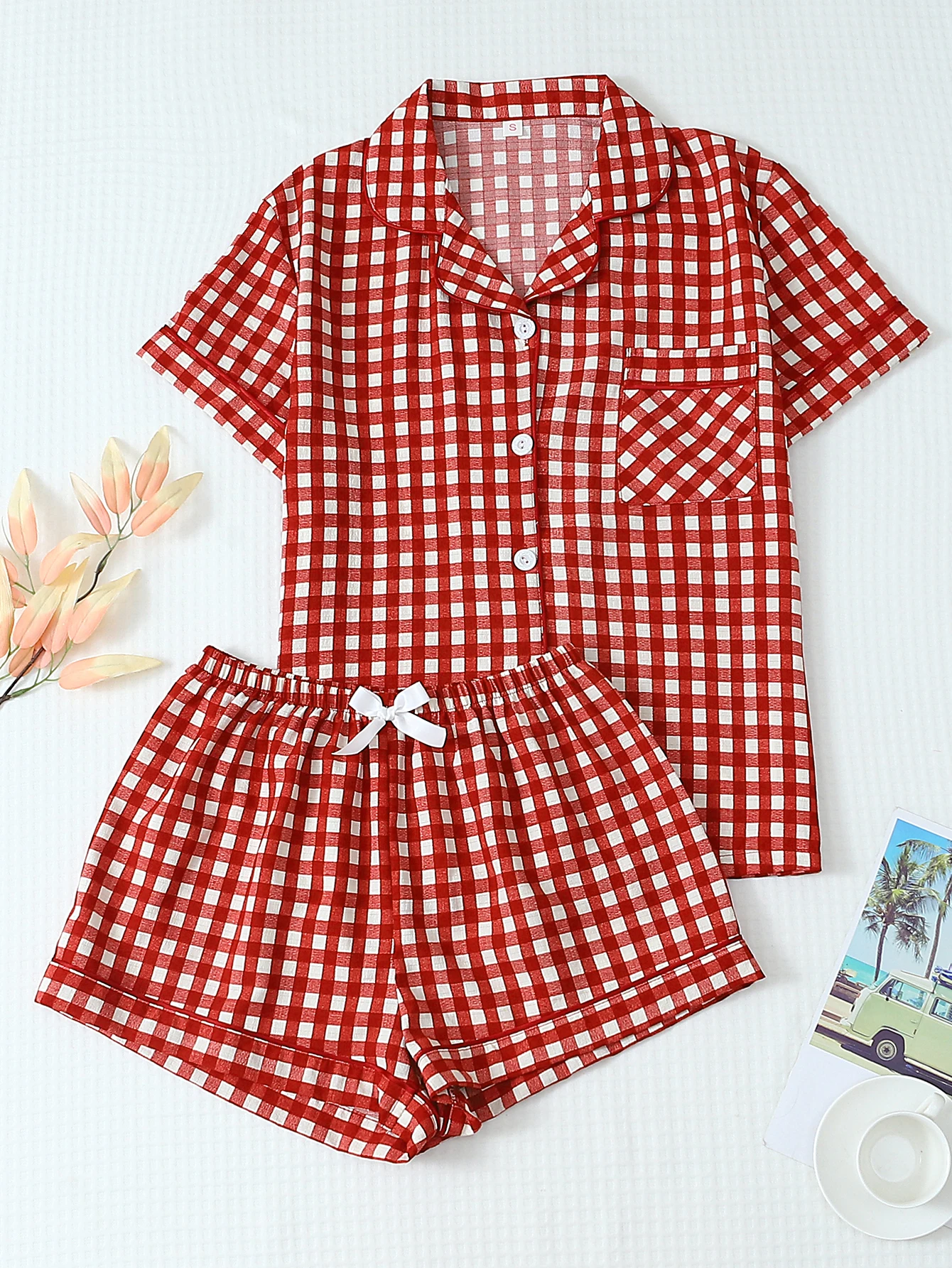 Two-Piece Comfortable Lapel Button-Down Short-Sleeve Top with Pockets and Bow Shorts Spring/Summer Women's Pajamas Loungewear Set Suitable for Home Use