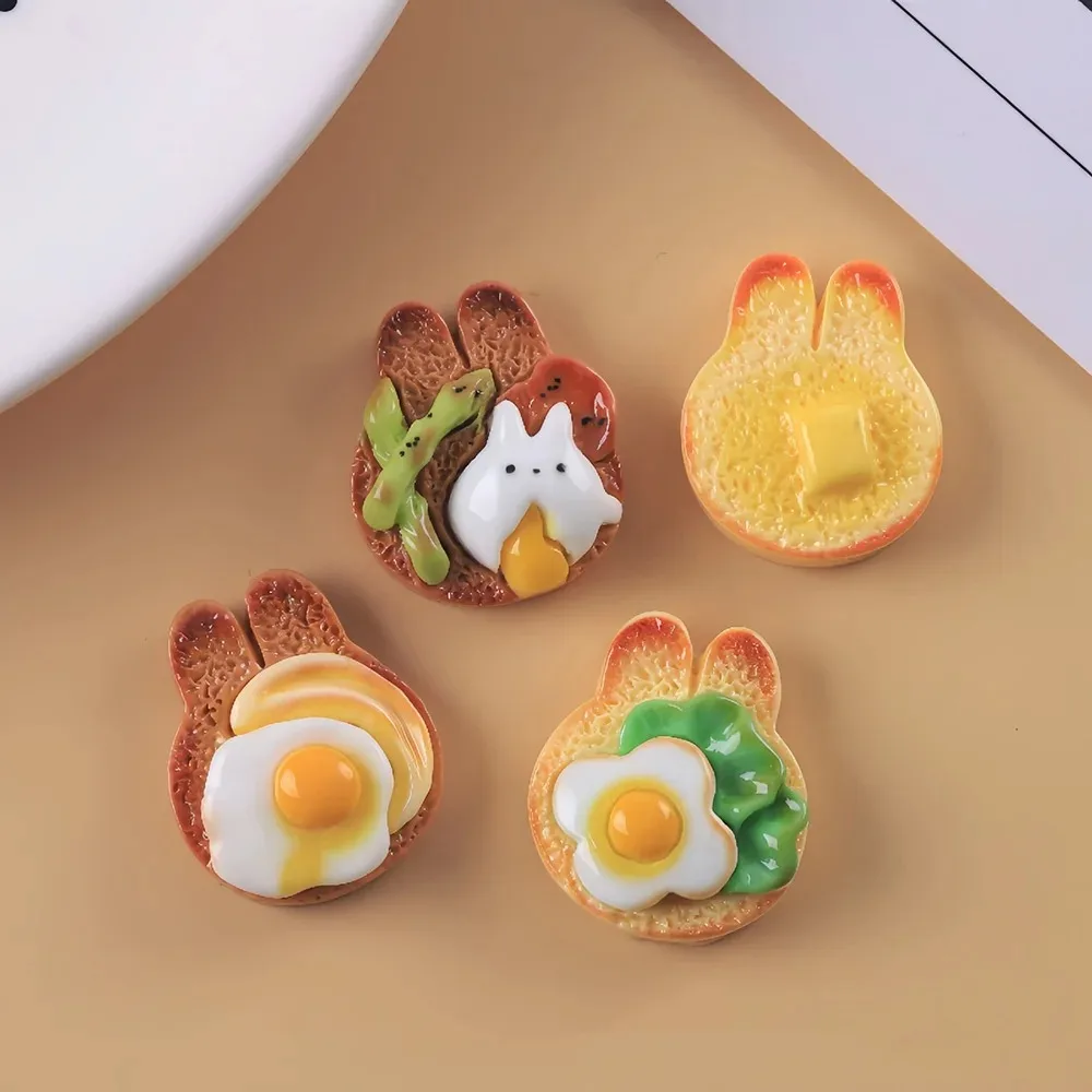Lot de 10 modèles miniatures d'aliments pour maison de poupée à l'échelle 1:12 : œuf frit, toast au fromage