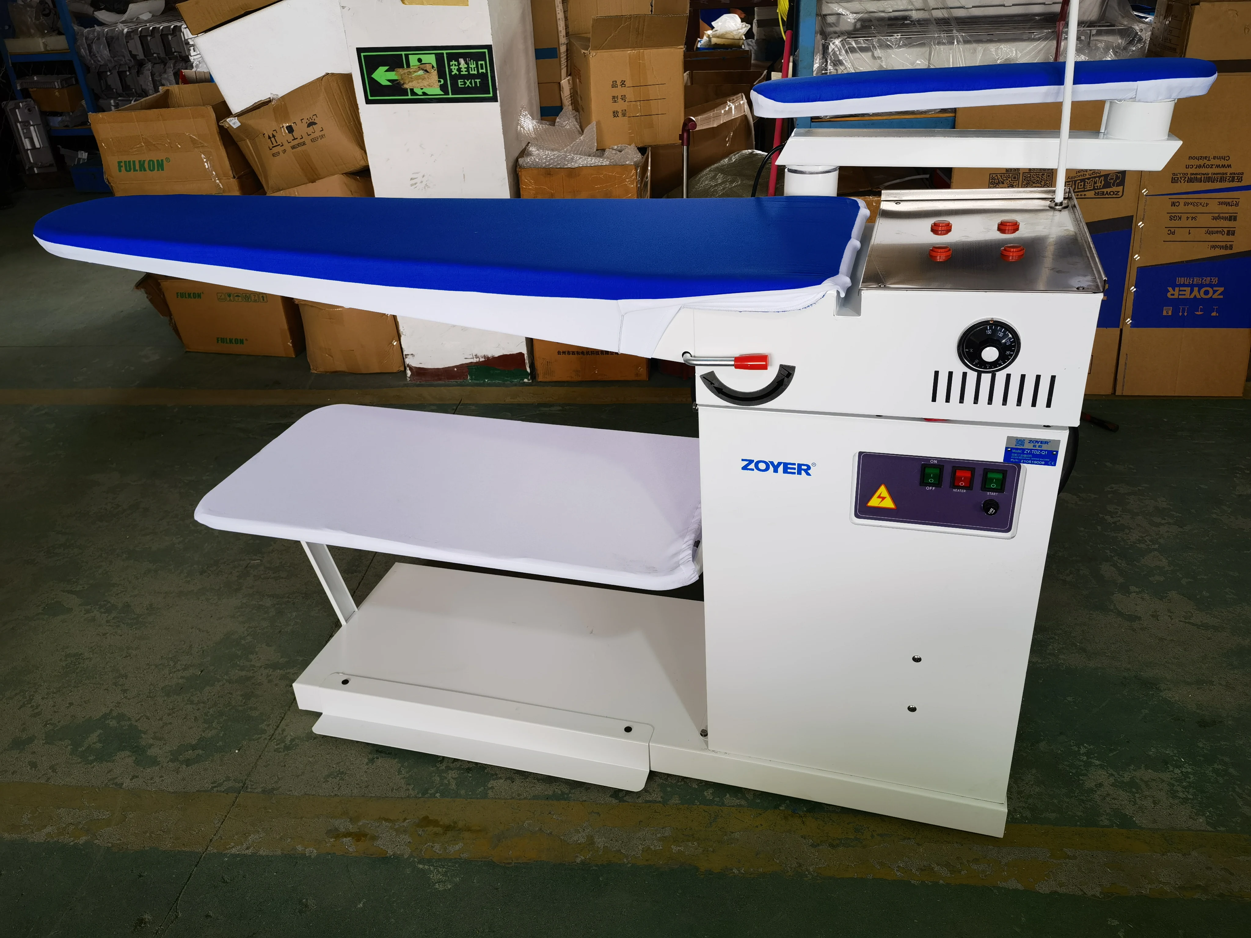 ZY-TDZ-Q1B Industrial Sewing Machine Garment Factory Machinery Ironing Board Table
