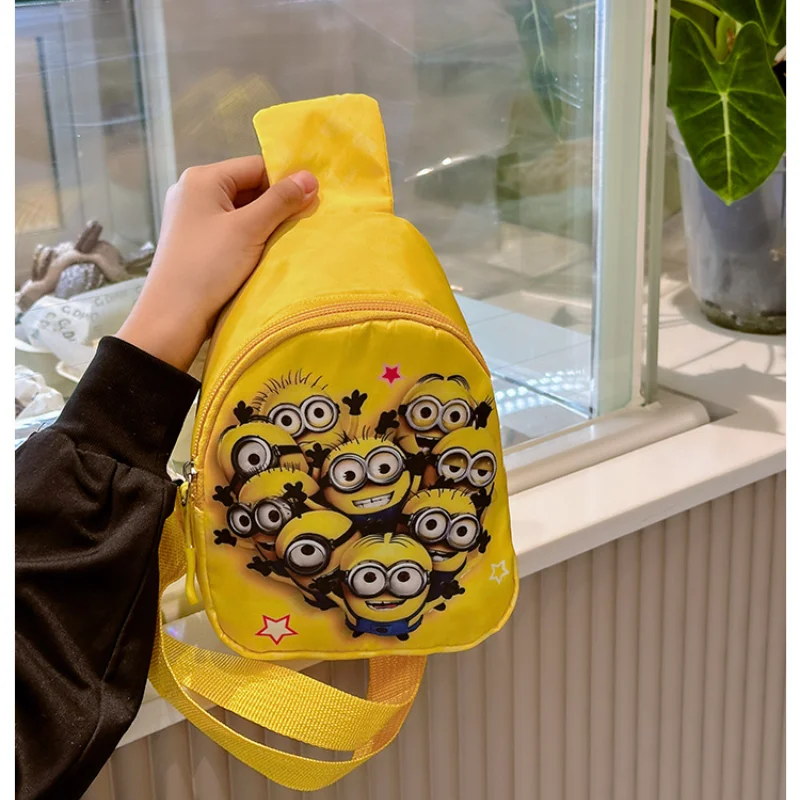 Minions children\'s bags autumn ingredients wholesale cartoon cute male and female breast bags fashion leisure princess shoulder