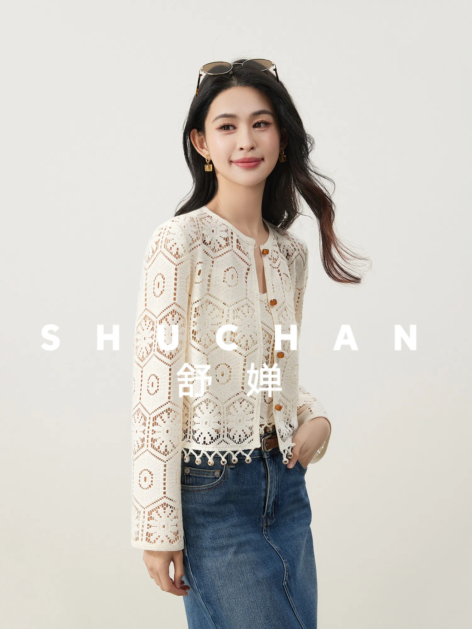 

2 piece French Temperament, Heavy Industry Hollowed Out Real Two Short Knitted Sweater For Women 26 Spring