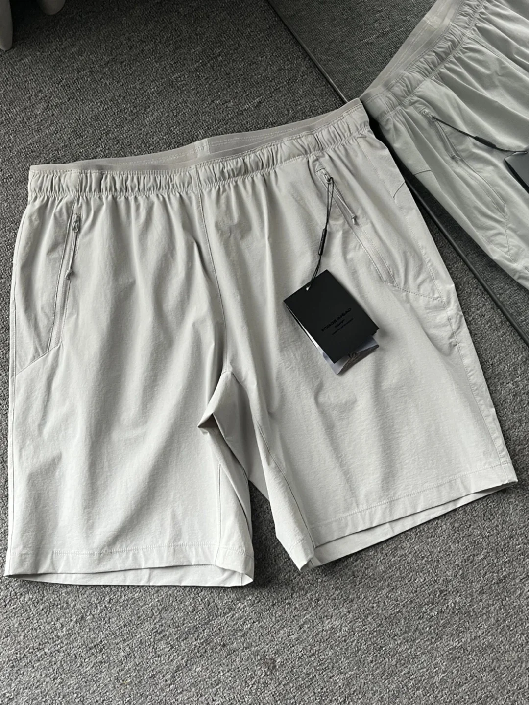 

Мужские летние тонкие спортивные брюки из ледяного шелка на молнии для бега и велоспорта, свободного кроя, с четырьмя или пятью карманами