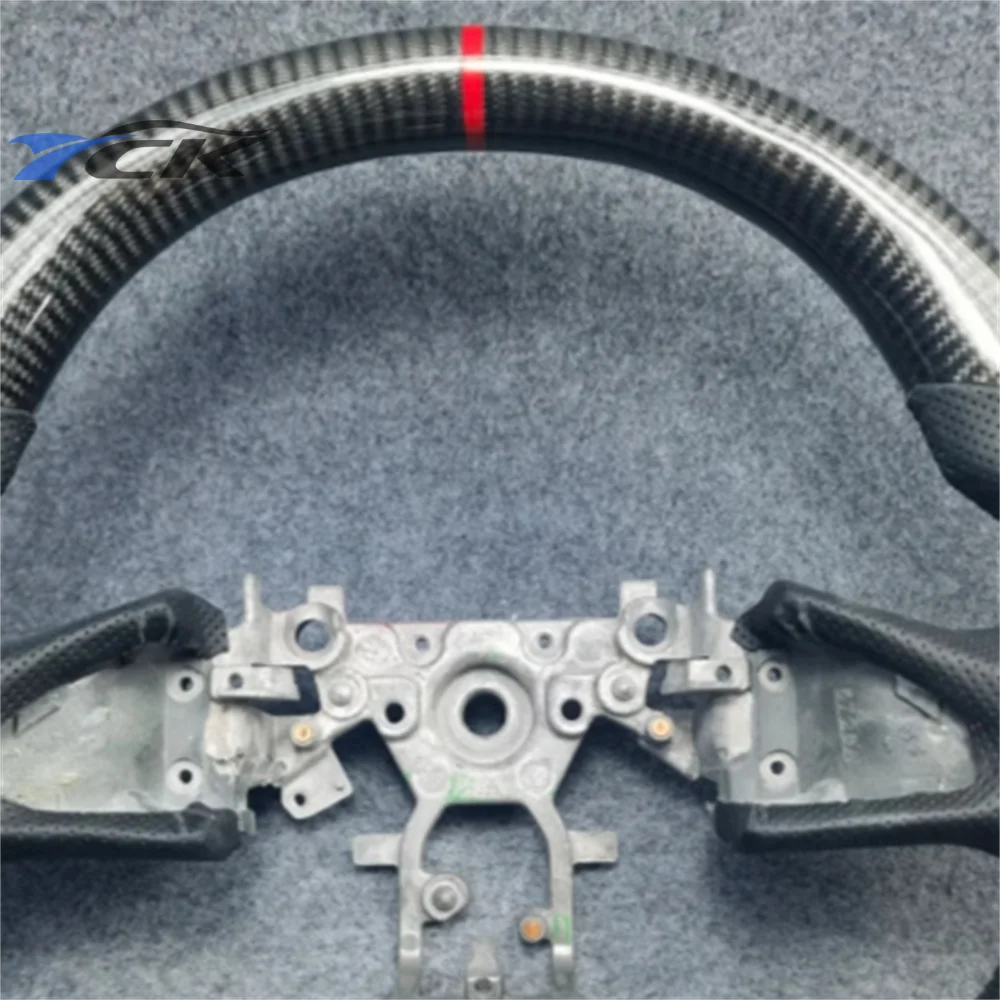 Volante personalizzato a strisce rosse in pelle nera in fibra di carbonio per accessori auto In-finiti Q50 2013 2014 2015 2016 2017