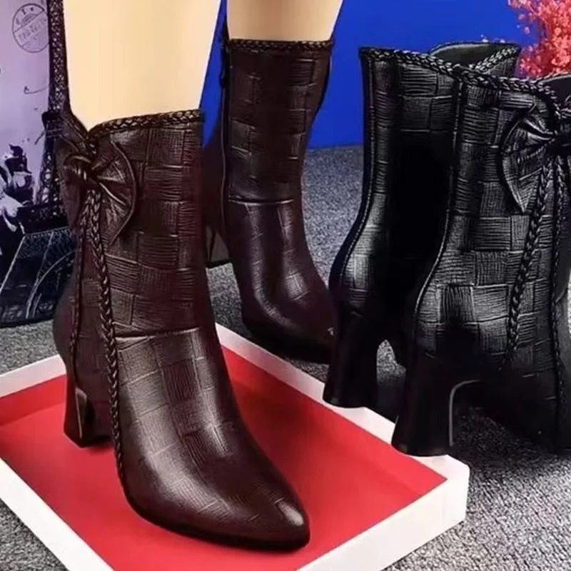 Zima jesień miękkie skórzane buty damskie modne buty matki ze średnią rurką skórzane szpiczaste buty na platformie buty jeździeckie w stylu