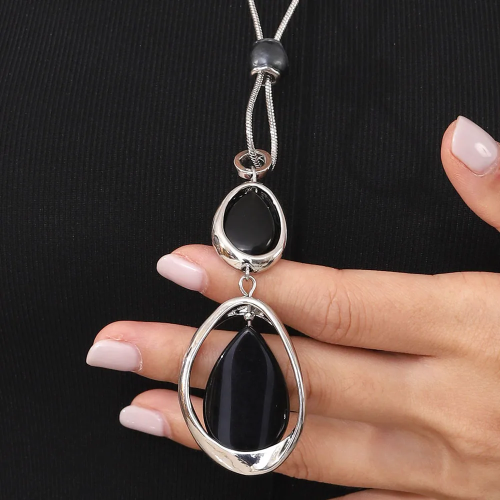 Fashion Silver Color Geometric Black Stone Pendant Necklace for Women Accessories Trendy Long Necklaces Daily Party Jewelry Gift