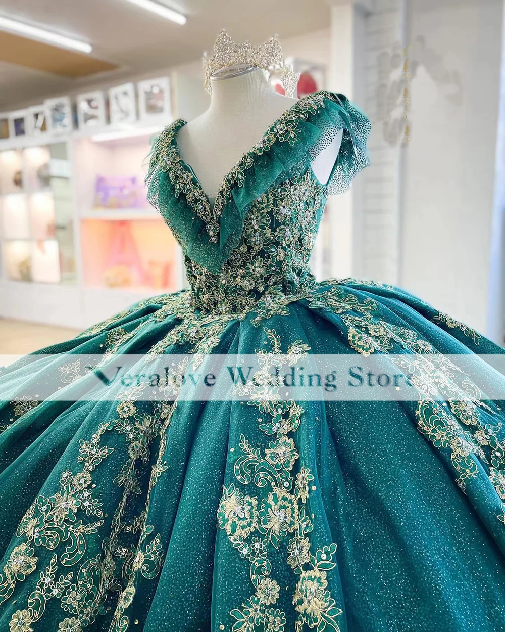 Glitter Green Ball Gown Quinceanera Dresses Cap Sleeves Applique Sparkly Sweet 16 Dress Party Wear vestidos de quinceañera