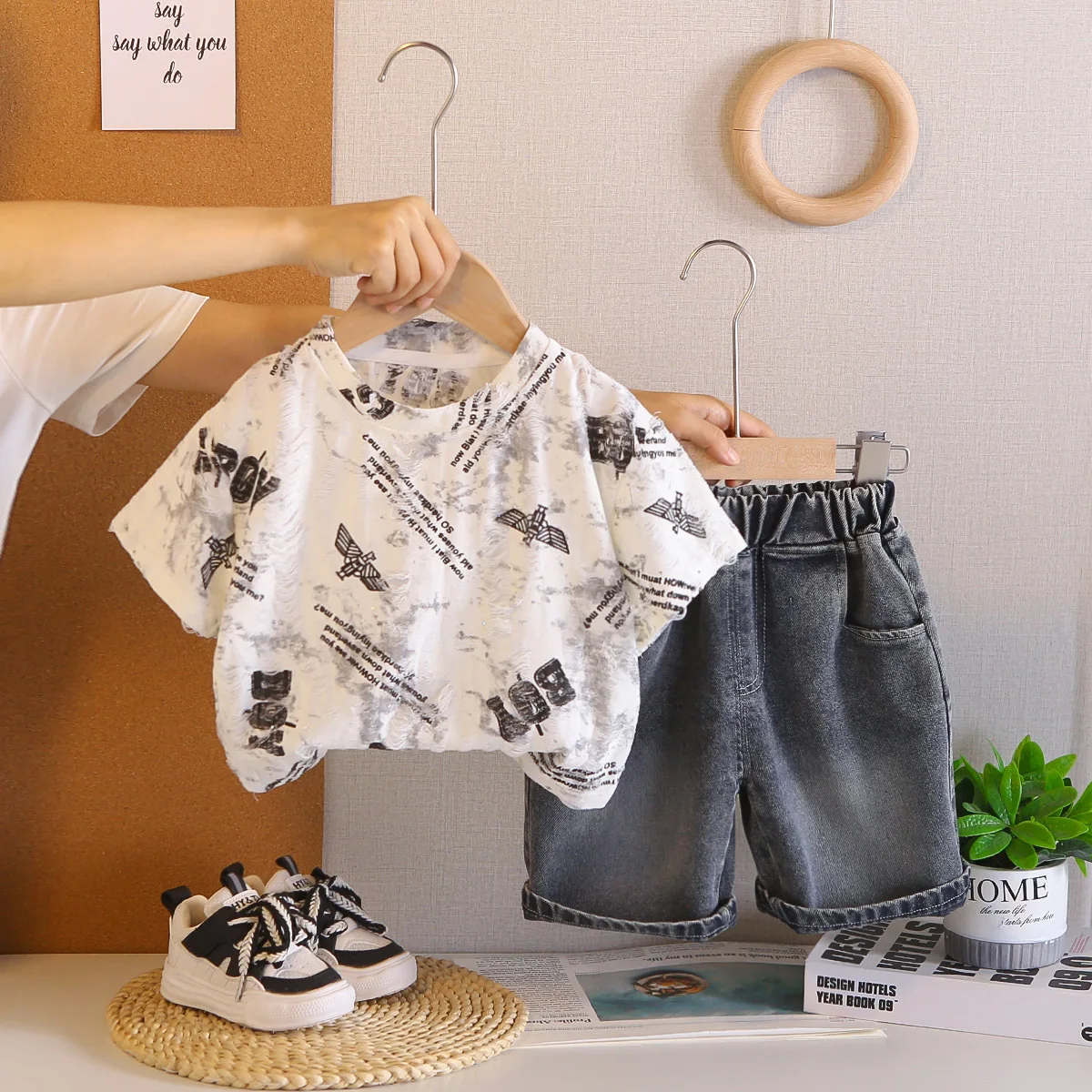 

Kids Boys 2 Piece Outfit Distressed Print T-Shirt and Denim Shorts Toddler Baby Boy Summer Casual Streetwear Children Clothing