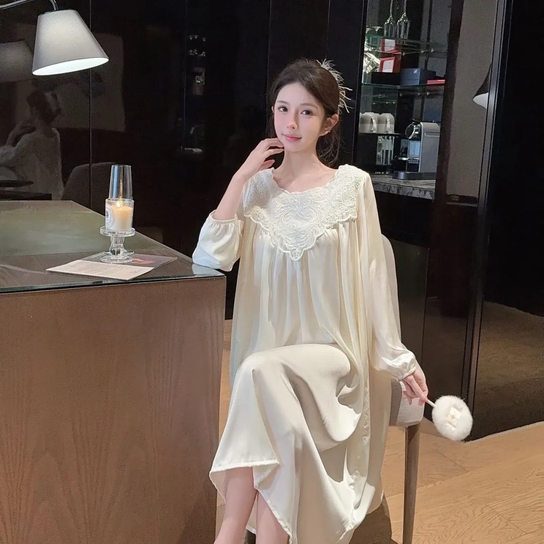 

Женская тонкая ночная сорочка с длинным рукавом и кружевом, свободного кроя, весна-лето 2026