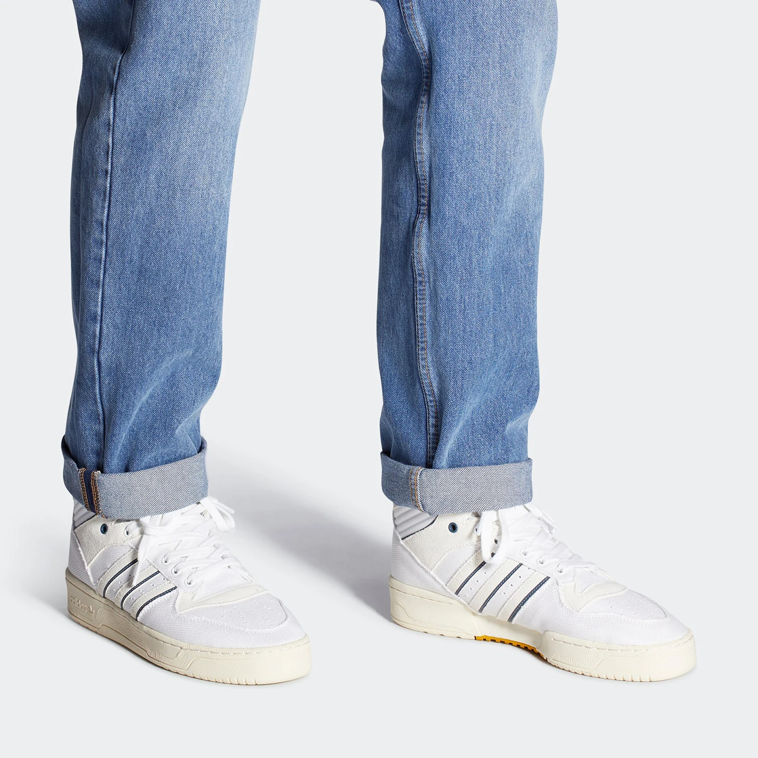 Adidas Authentic adidas Originals RIVALRY Winter Unisex Classic Sneakers FW3120