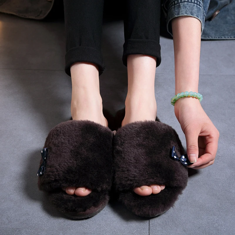 

Genuine natural Fur shoes Woman indoor floor slippers home wool slippers winter shoes flats sweet lady shoes