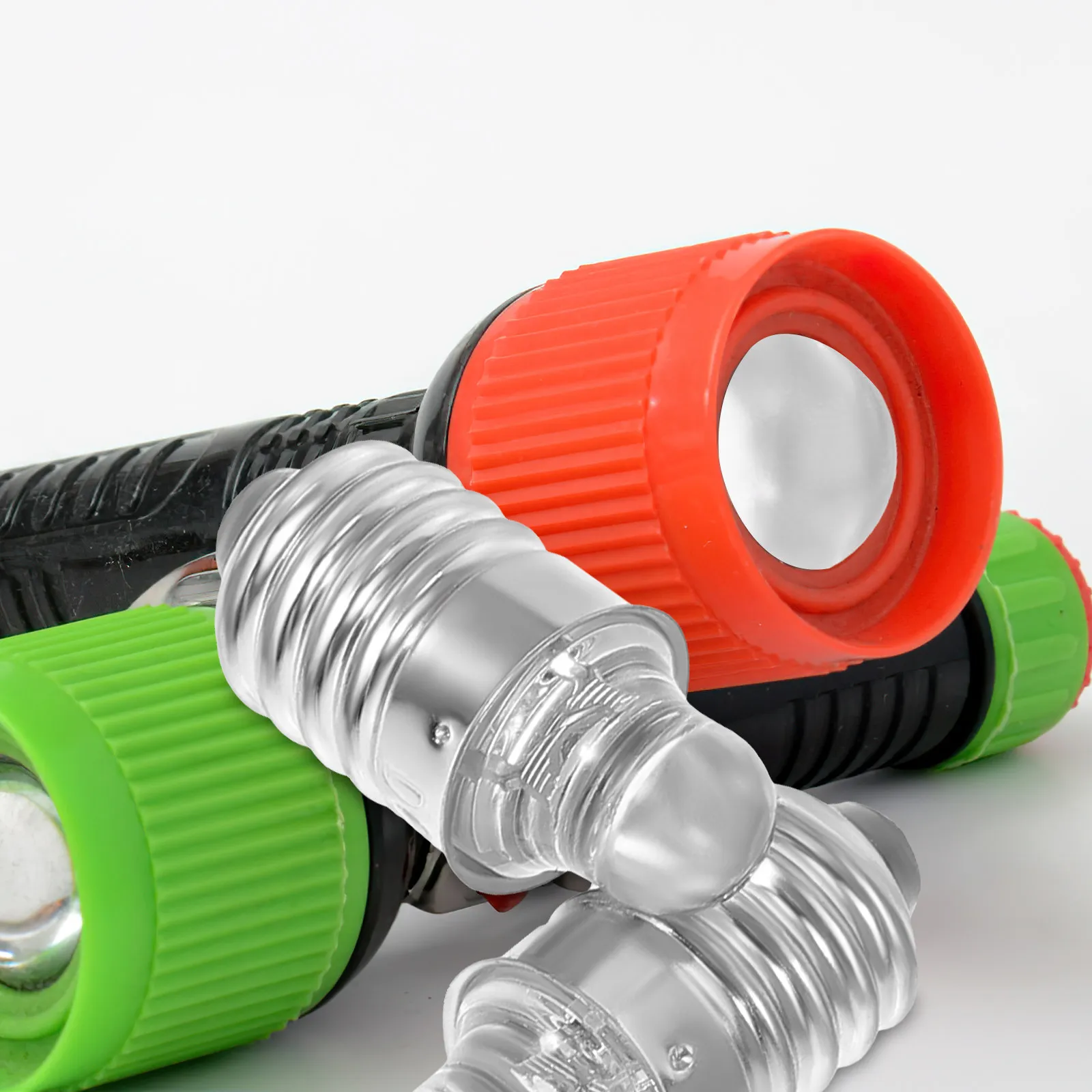 

2Pcs Mini LED Flashlight Bulb Base 3V Round Replacement Bulb for Compact Storage Easy Install Metal Glass Build