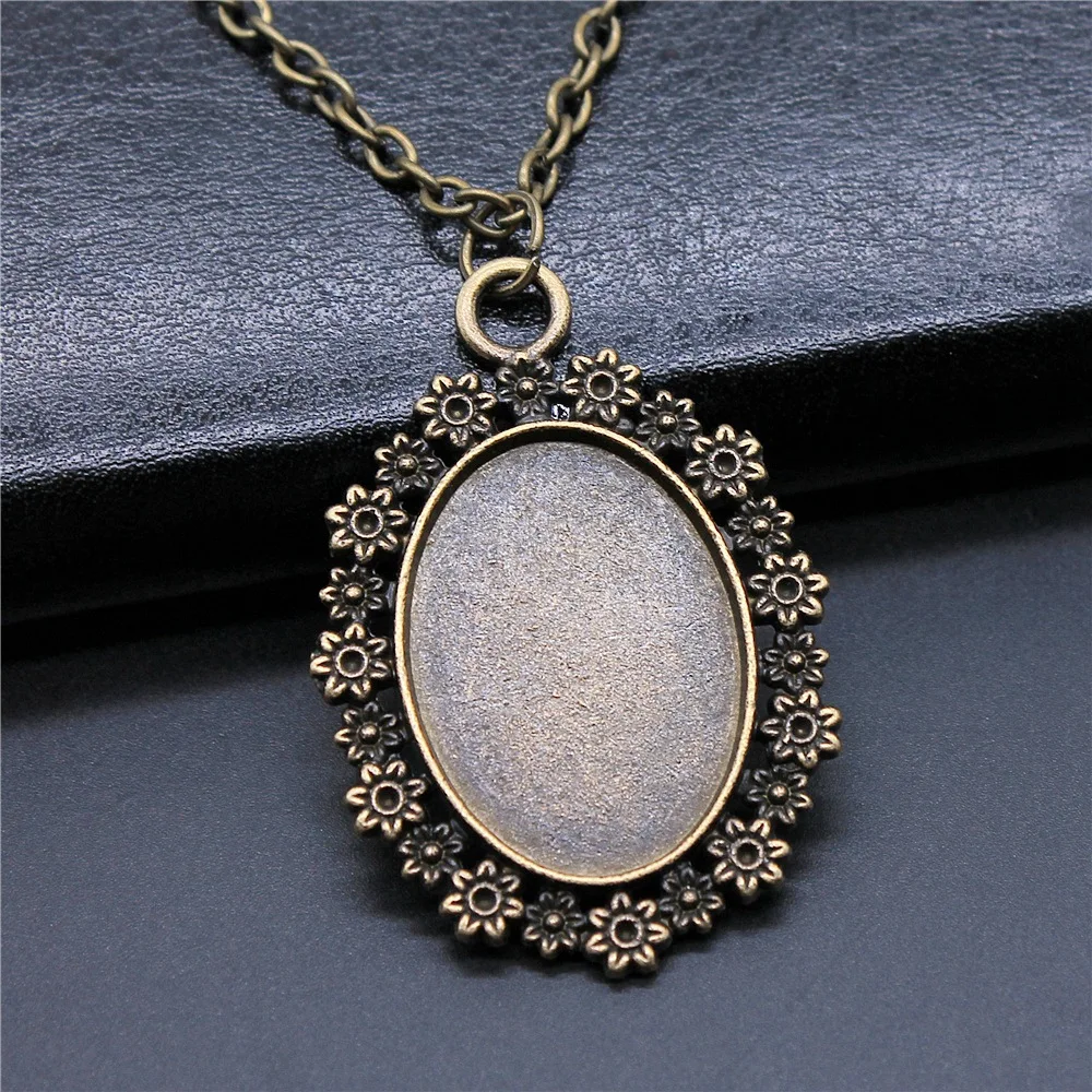 Antique Bronze Color 18x25mm Inner Size Oval Flower Style Settings Cabochons Bases Bezel Pendant Necklace Jewelry Accessories
