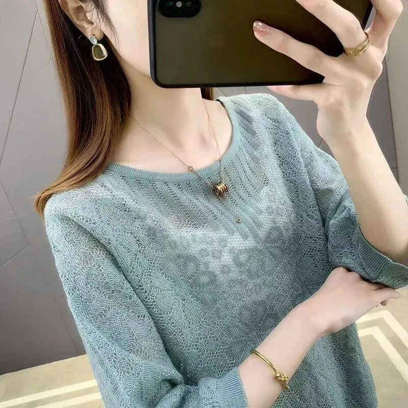 

Women's Ice Silk Hollow out Thin Short Sleeve T-Shirt Spring Fashion Hot Sale Season Base Layer Shirt Outerwear Knitted Sweater
