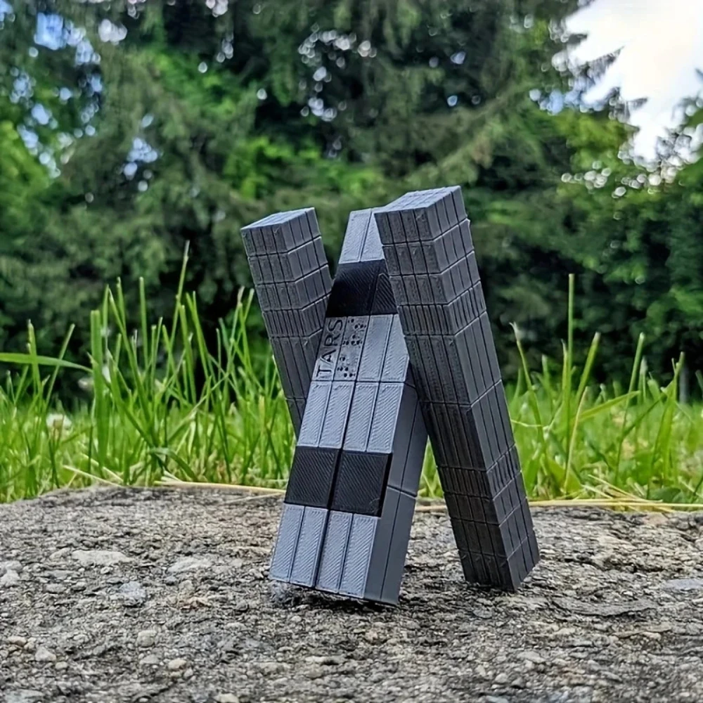 Modelo de Robot Tars con acabado metálico, película interestelar coleccionable, decoración de ciencia ficción de plástico duradero, Idea de regalo para escritorio de oficina