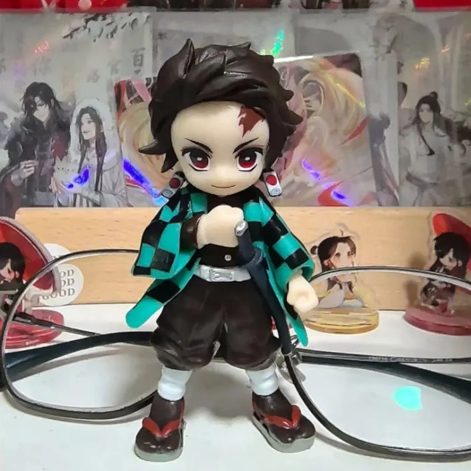 Оптовые-наборы-мини-фигурок-q-posket-demon-slayer-kimetsu-no-yaiba-маленькие-ПВХ-куклы-для-декора-рабочего-стола