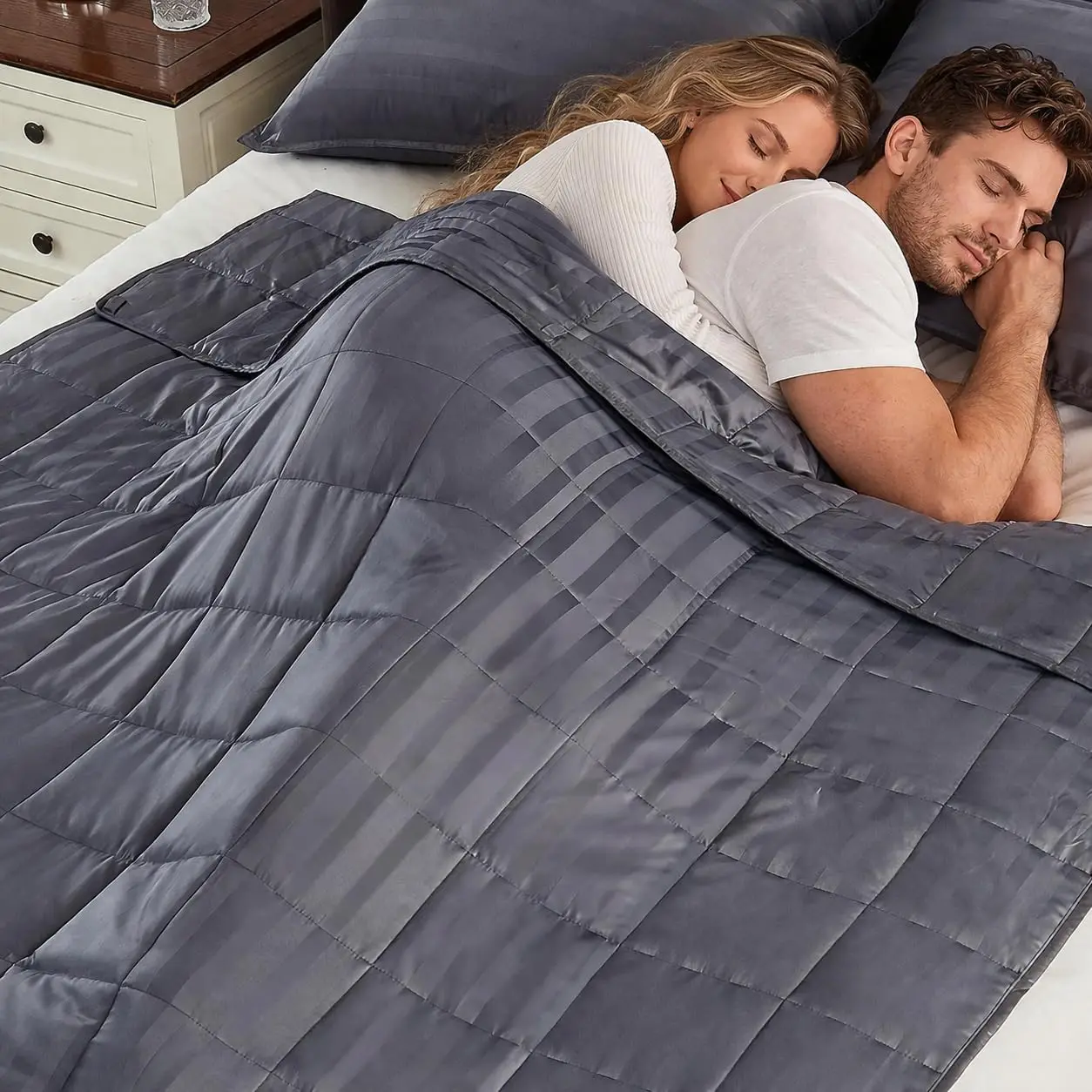 

Weighted Blanket King Size 80x87 20lbs Cooling Heavy Blanket for Adults, Breathable All Season, Machine Washable