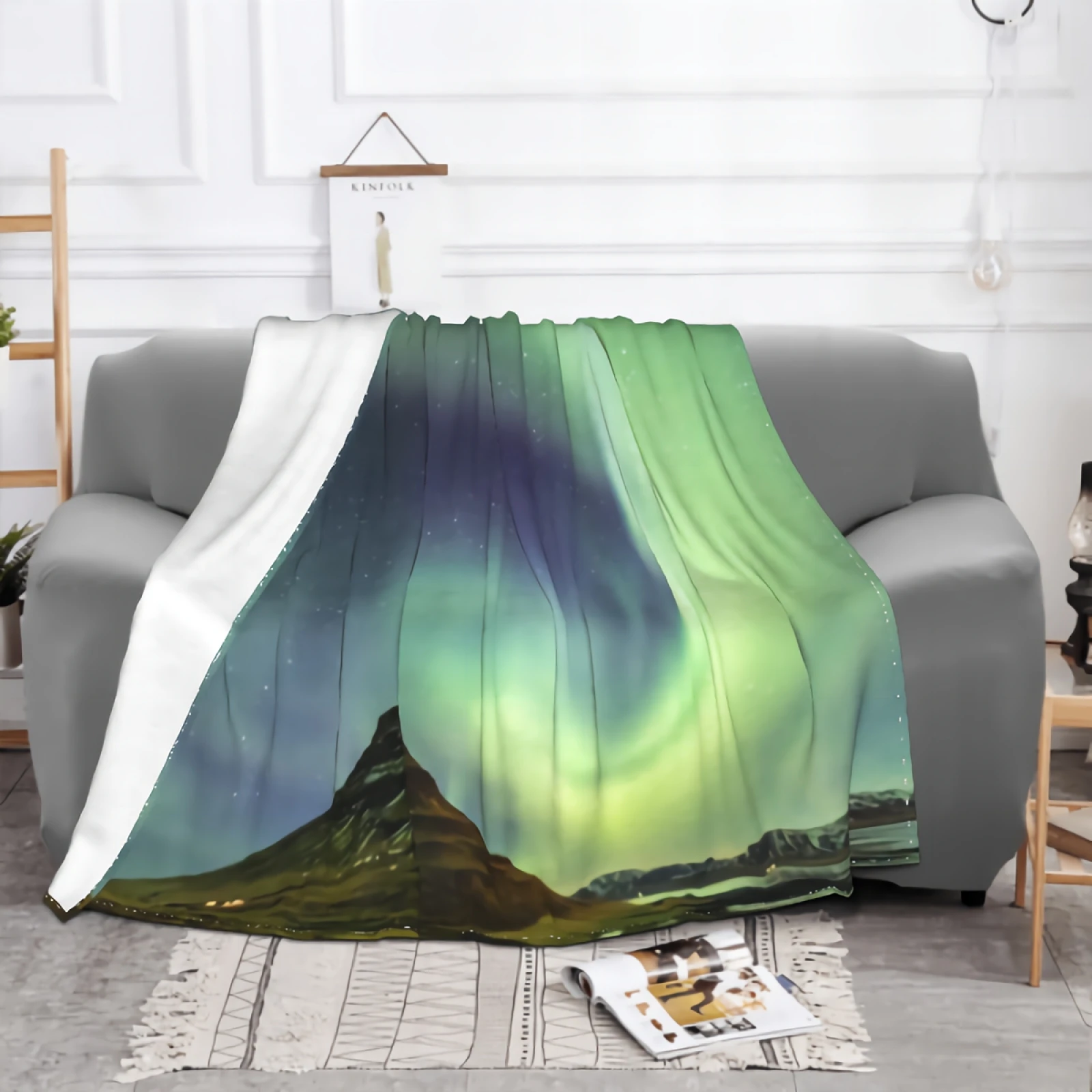 Amazing Aurora Blanket for Couch Sofa Blanket Super Soft Cozy Plush Microfiber Fluffy Blanket Lightweight Warm Bedspread 80