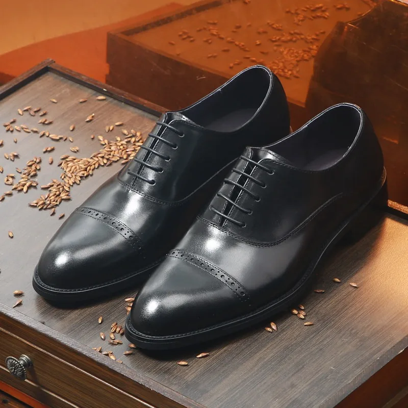 Italian Handmade Brogues Men's Trendy British Oxford Genuine Leather Wedding Shoes Male Office Business Dress Shoes Loafers