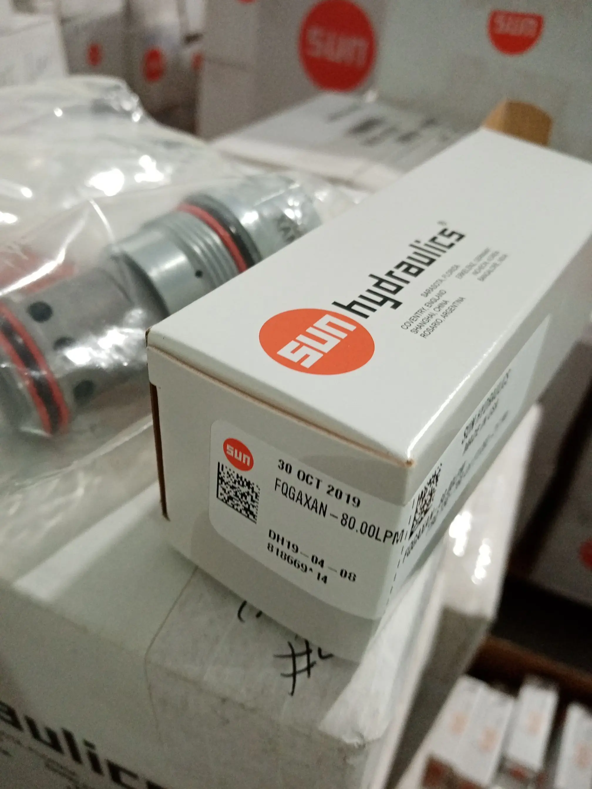 FQGA-XAN FQGAXAN SUN Hydraulics USA منتج أصلي أصلي فتحة ثابتة، صمام صمامات التدفق HYDRAFORCE، أكل على IH HF