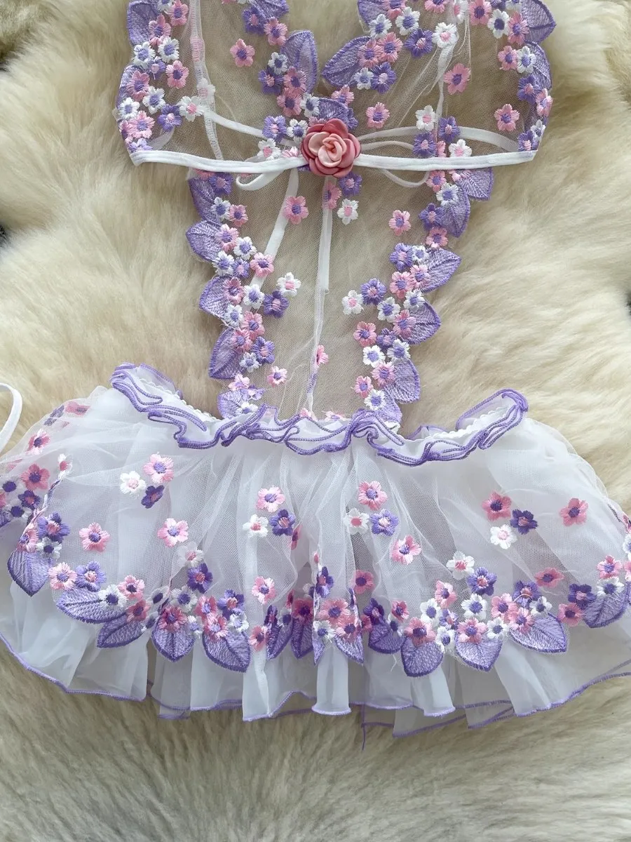 Foamlina malla bordado recortado chica puro deseo Mini Vestido corto mujeres novedad de verano dopamina Halter Sexy vestido transparente