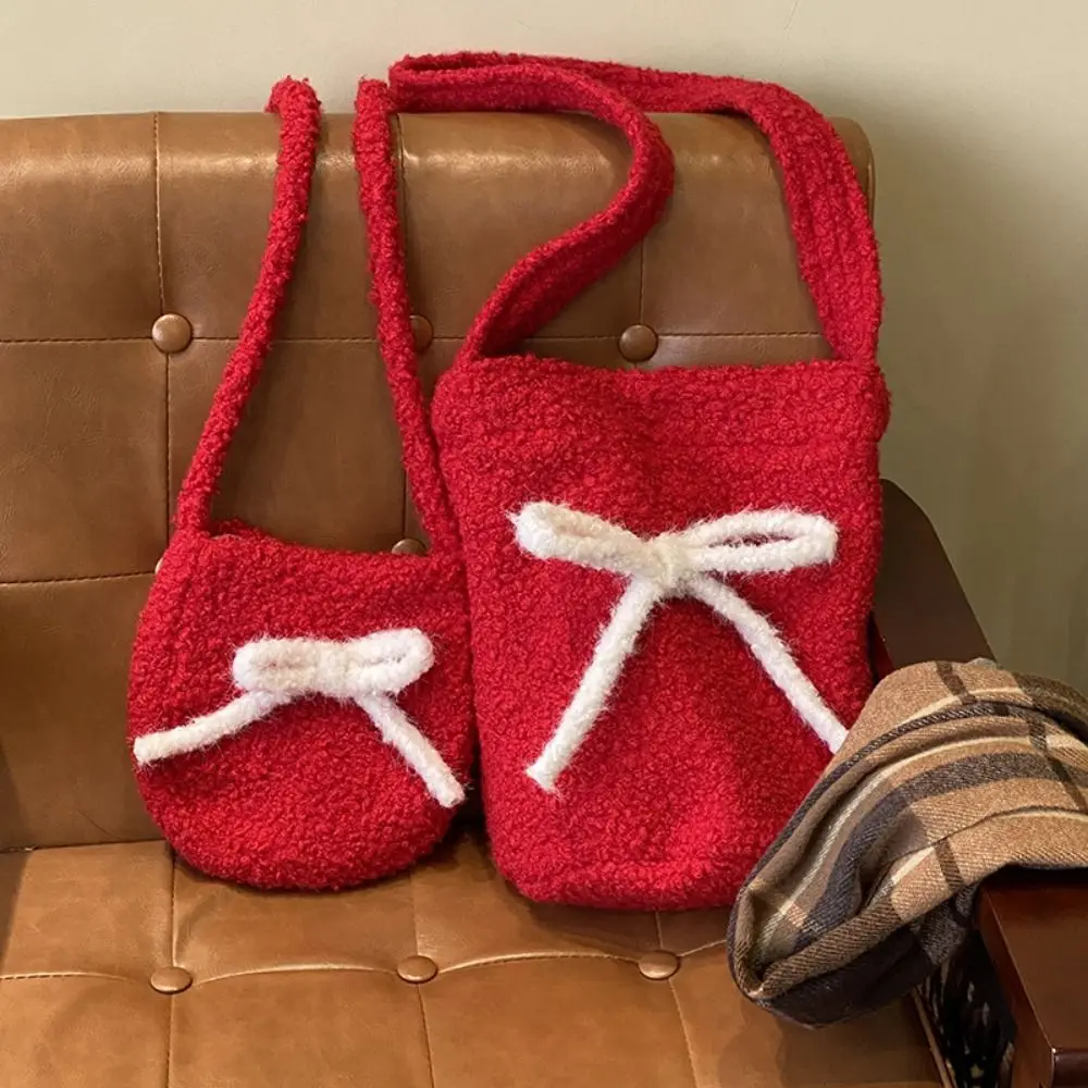 

Single Shoulder Plush Bucket Bag Bow Decoration Soft Red Crossbody Bag Lightweight Large Capacity Christmas Shoulder Bag Autumn