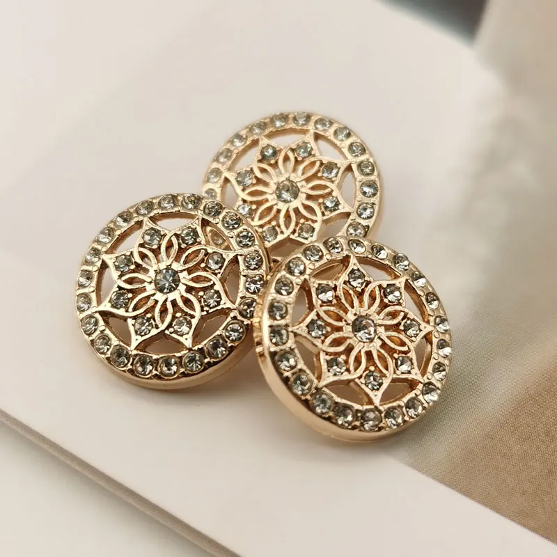 Metal Buttons For Clothing Designers Handmade Luxury Garment Sewing Accessories Pearl Rhinestone Decorate DIY Crafts Supplies