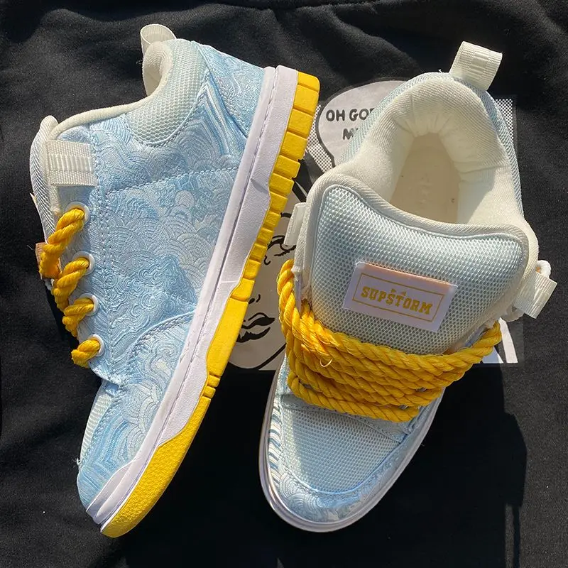 Viral autumn new blue chunky puffy sneakers, ice blue low-top casual shoes for men women big sizes