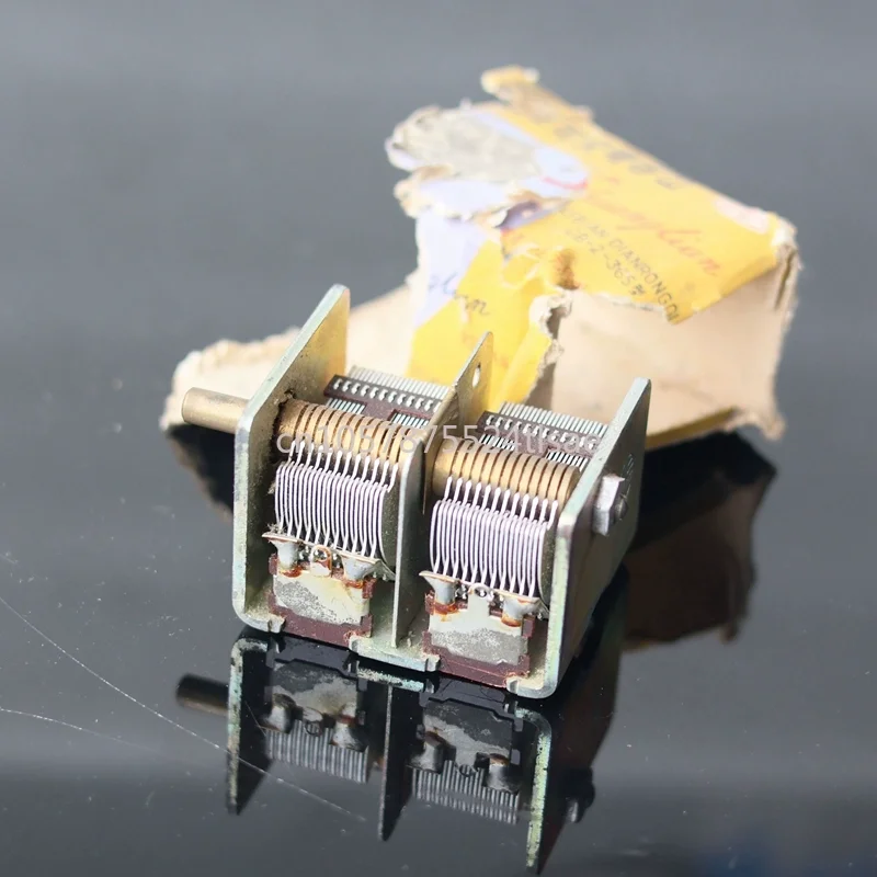 CB-2-365 2 * 20PF-3… - image