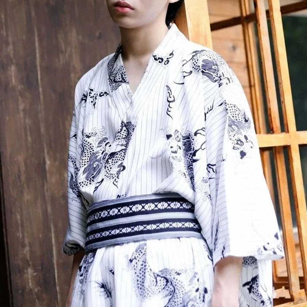 Japanese Men's Traditional Bathrobe Samurai Suit Summer Festival Cosplay Dragon Totem Pattern Is Not Easy To Wrinkle Kimono Suit