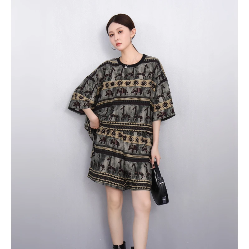 2025 Spring Summer New Suit Women Loose Printed T-shirts Top Shorts Two-piece Set J1170