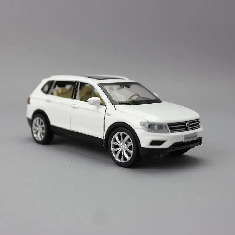 1:32 Volkswagen Tiguan L SUV High Simulation Diecast Metal Alloy Model car Sound Light Pull Back Collection Kids Toy Gifts