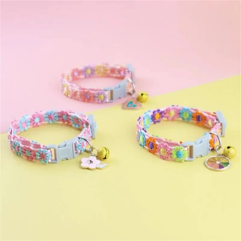 Cat and puppy necklaces Rainbow colored flower kitty collar with bells Adjustable strap Colorful lace kitty collar Dog accessory