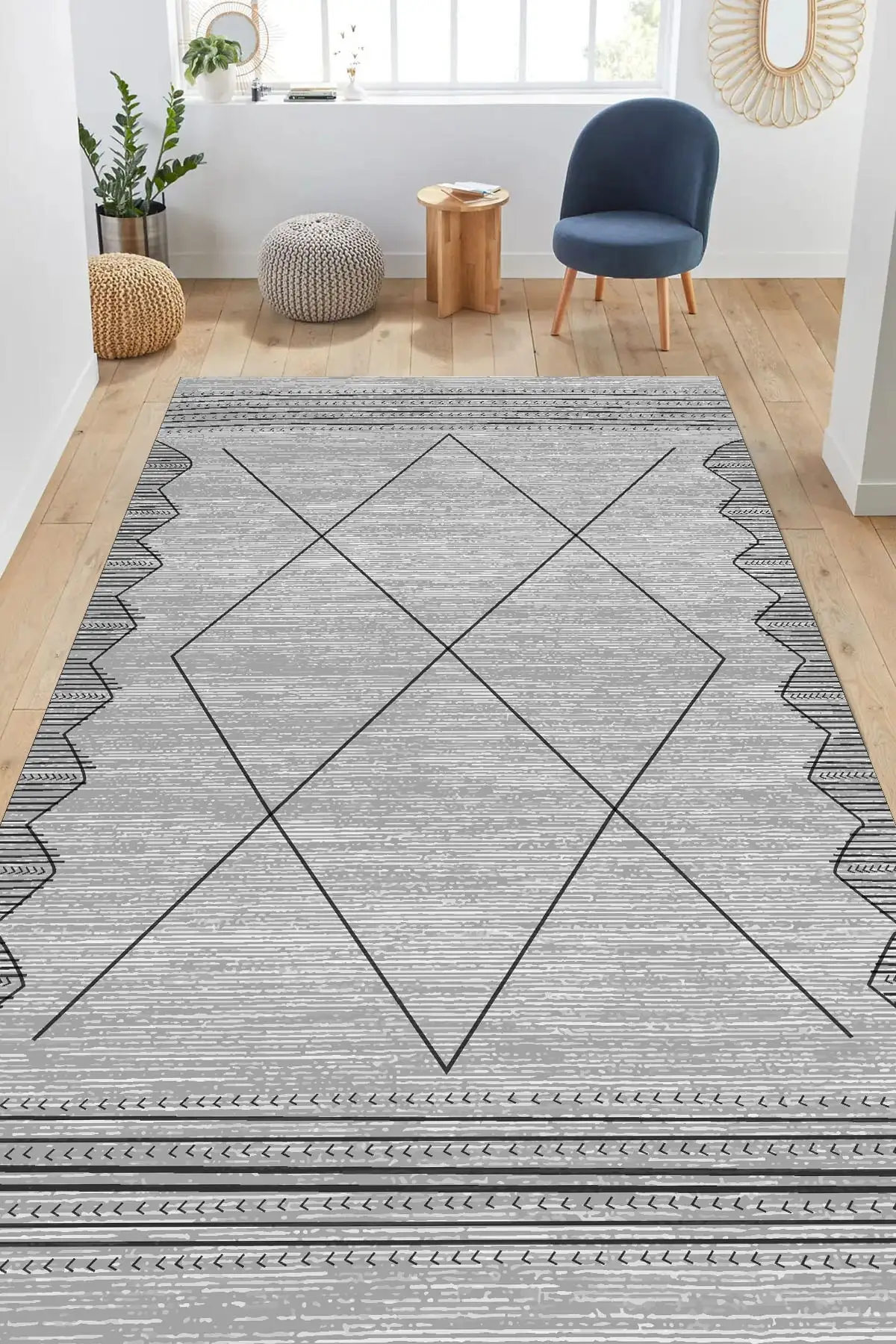 DOLBOVI gray black geometric striped patterned carpet and runner (Dot/felt base carpet)