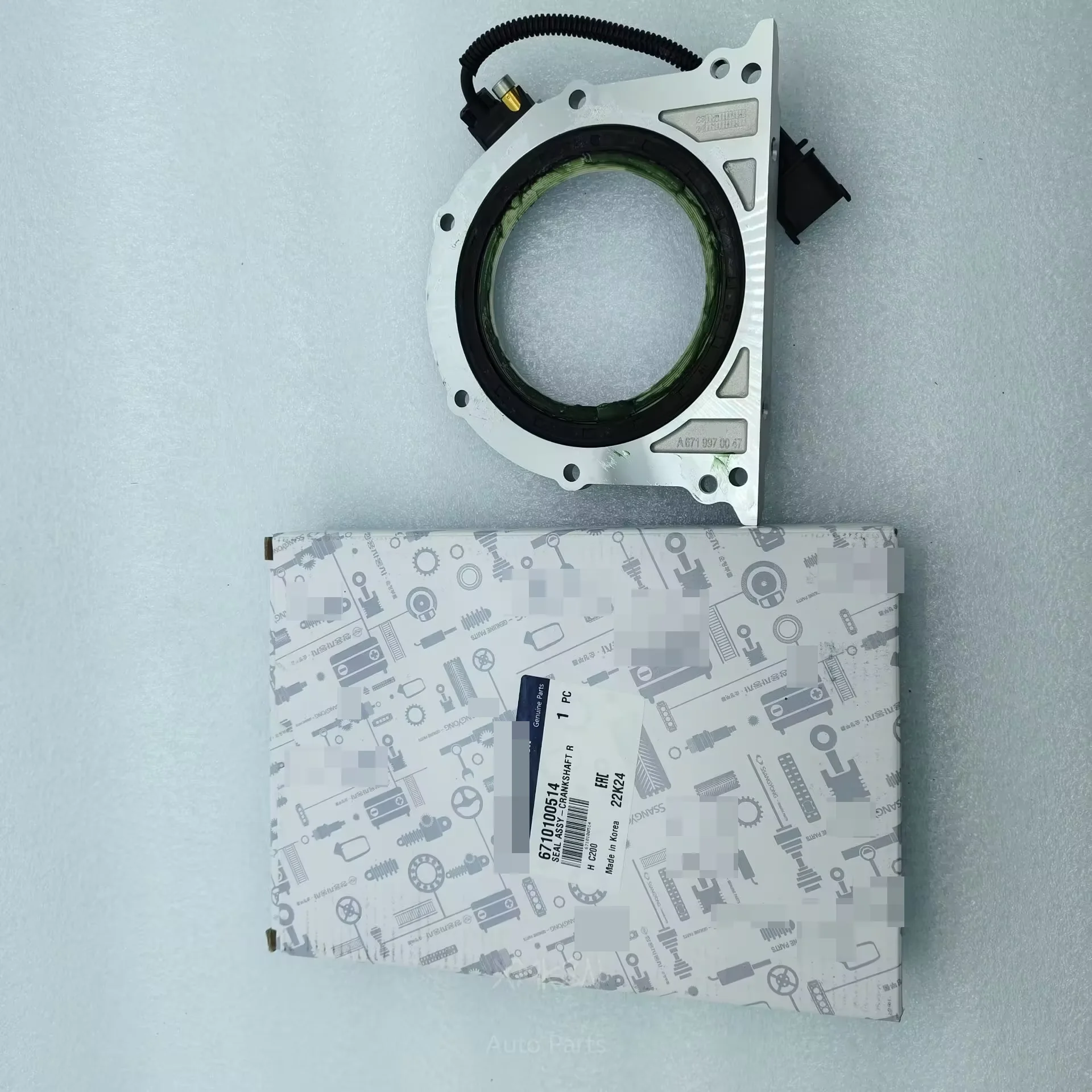 

Genuine Crankshaft Seal Right With Position Sensor For Ssangyong Korando C Musso Rexton Actyon Rodius 6710100514