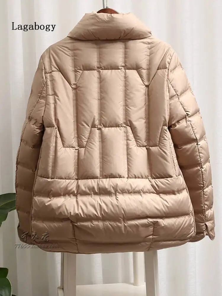 

Lagabogy 2025 New Winter Women 90% White Duck Down Coat Casual Light Puffer Jacket Female Short Single Breasted Warm Parkers