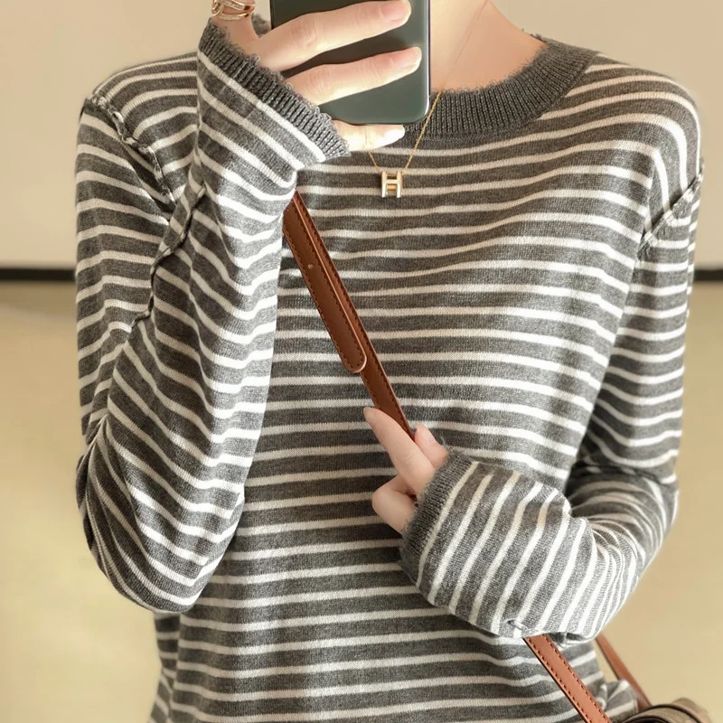 

Spring Autumn New Style Soft European Quality Spun Wool Stripe Knitted Sweater Women Loose round Neck Long Sleeve Base Sweater