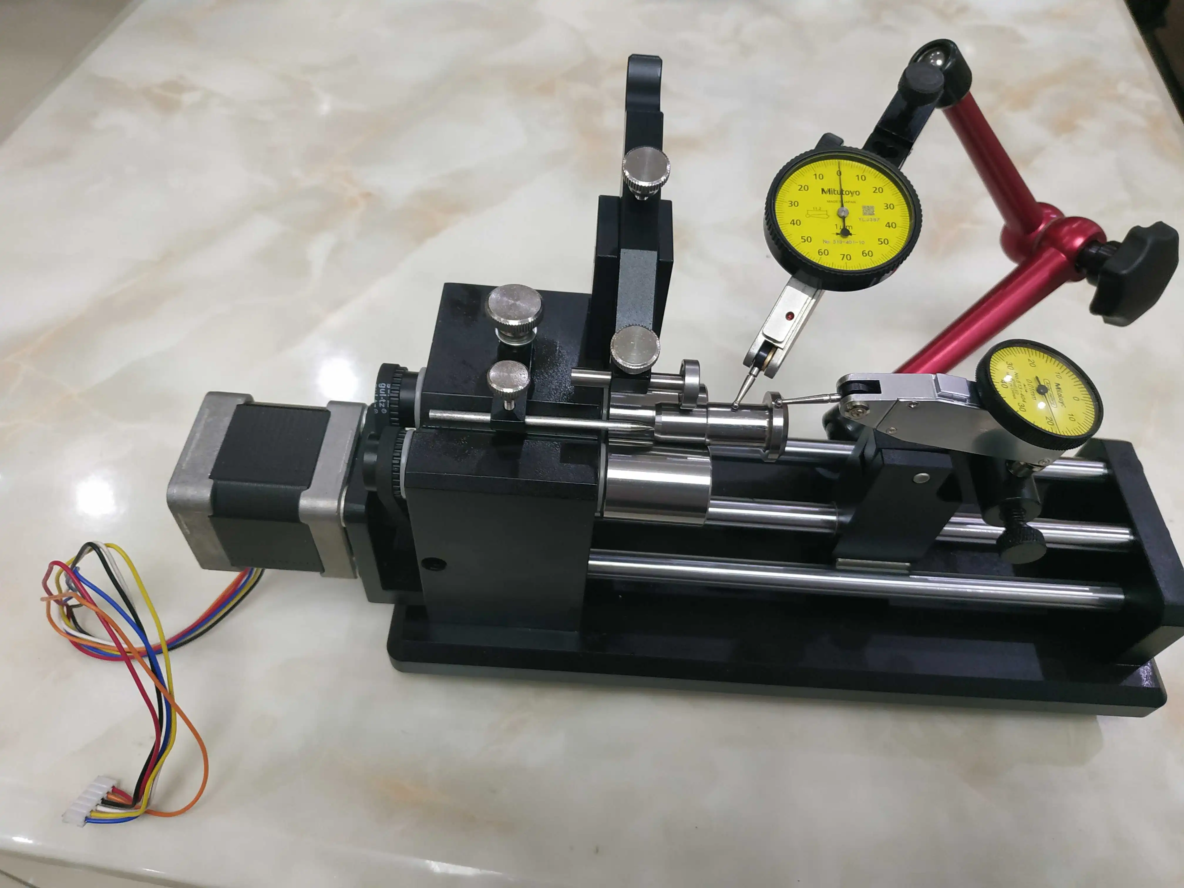 Various specifications of electric concentricity measuring instrument, yaw meter, end face beating instrument