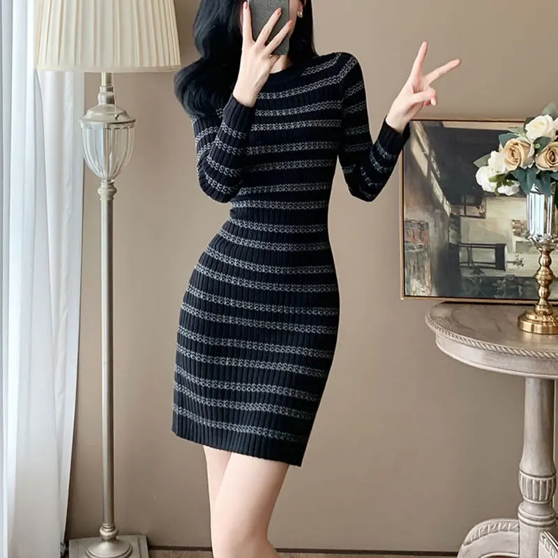 

Striped Contrasting Colors Dresses Knitted Autumn Winter Slim Waist Bag Hip Female Clothing Round Neck Long Sleeve Mini Dress