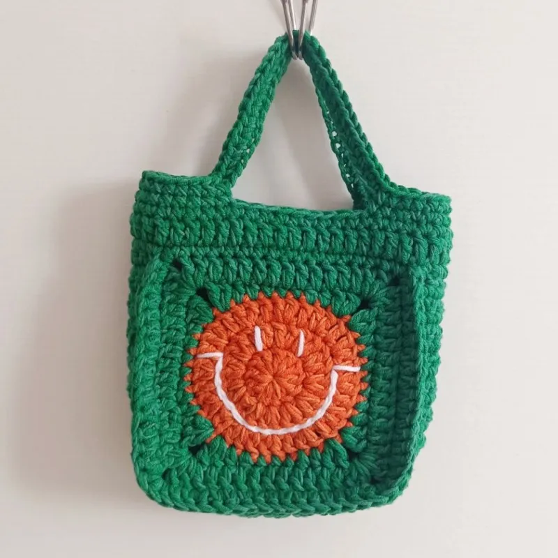 Crochet Smile Women Handbag Handmade Lady Shopping Wrist Bag Summer Beach Bag