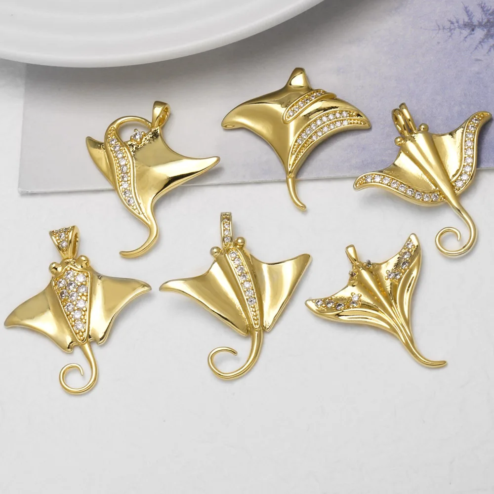 OCESRIO Colgante de cristal con forma de mantarraya, dijes de rayo manta para collar, suministros de joyería de cobre chapado en oro, bricolaje pdtc015